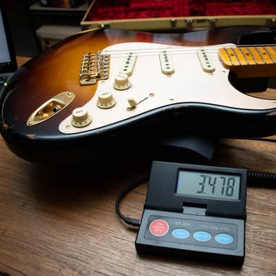Fender Custom Shop 2019 1957 Stratocaster Relic/Closet Classic w/Case - Faded Aged Wide Fade 2 Tone Sunburst - Preowned image 10