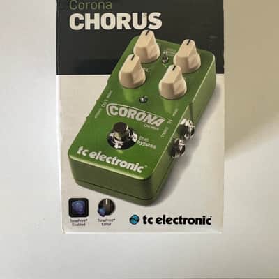 TC Electronic Corona Chorus 2011 - Present - Green image 2