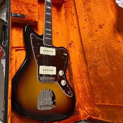 Fender American Vintage II '66 Jazzmaster Electric Guitar - 3-Color Sunburst image 6