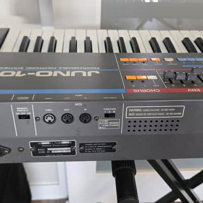 Roland Juno-106 61-Key Programmable Polyphonic Synthesizer 1984 - 1985 - Black image 17