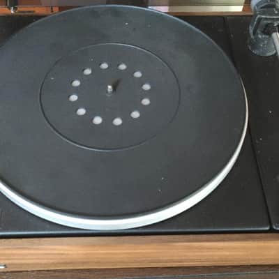 Lenco L60 turntable in excellent condition serviced - 1970's image 1