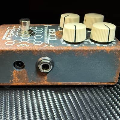 KarDian  CH-13 Overdrive-Distortion, OPEN BOX,  Chloroform, Sound Transplant Custom Build Series , 2024, Black-Brown-White Graphics image 6