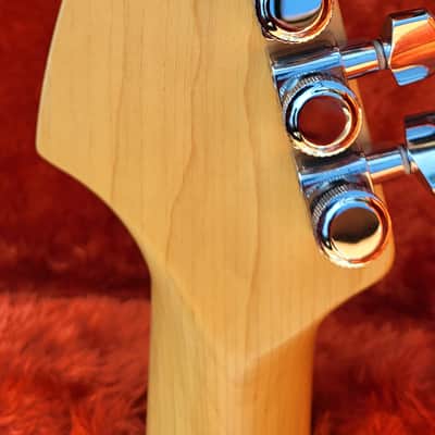 Fender Stratocaster Deluxe 2004 - Butterscotch Blonde image 9