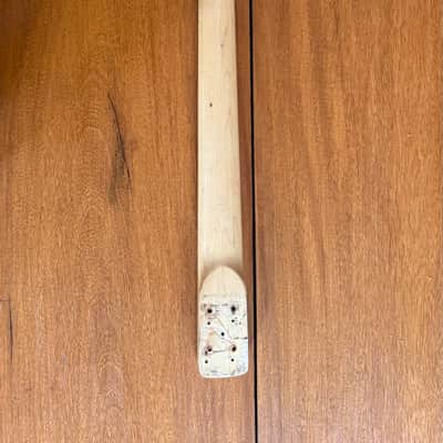 Ryan electric Bass neck image 3