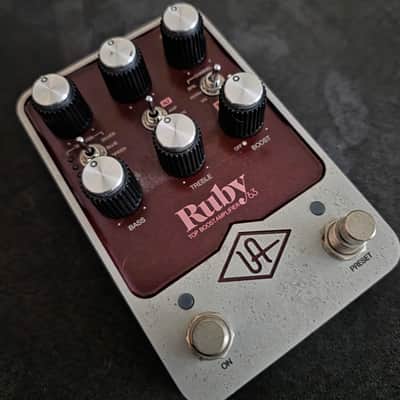 Universal Audio Ruby ’63 Top Boost Amplifier 2022 - Present - Ruby / Silver image 2