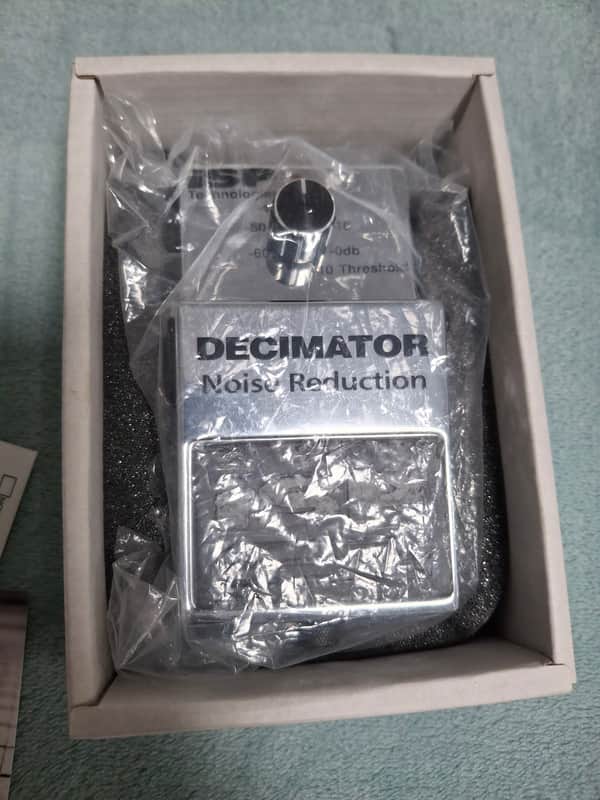 [NOS collector piece] ISP Technologies Decimator Noise Reduction Pedal 2012 - Silver image 1