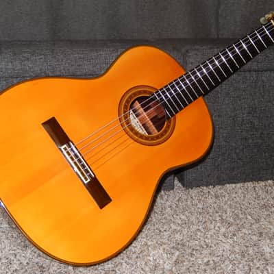 HIROSHI KOMORI No30 1982 - WORLD HIGHEST CLASS CLASSICAL CONCERT GUITAR - SPRUCE/BRAZILIAN ROSEWOOD image 2