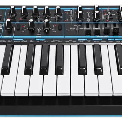 Novation BASS STATION II 25-Key Monophonic MIDI USB Analog Keyboard Synthesizer image 2