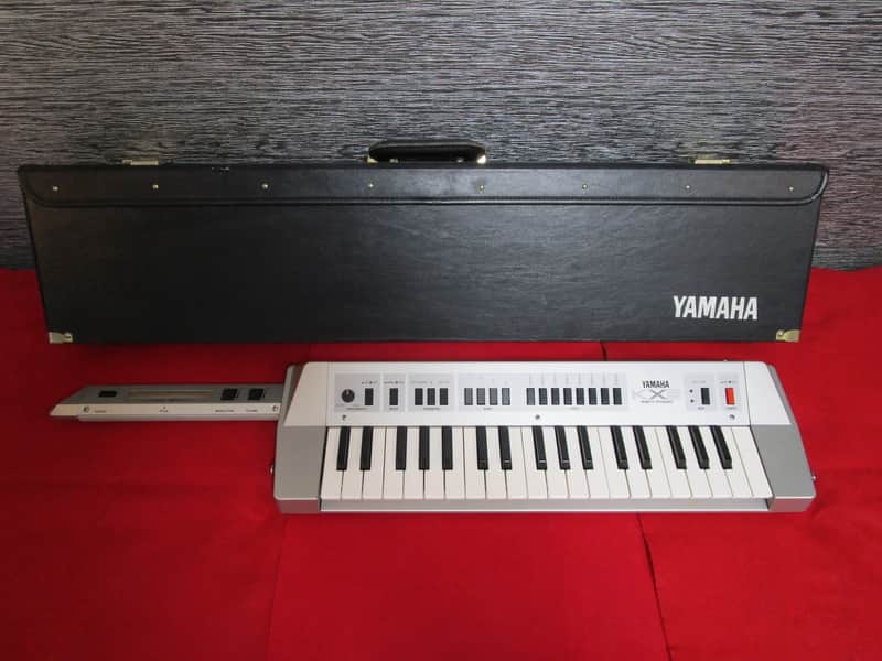 Yamaha KX5 KX-5 Keytar MIDI Controller shoulder keyboard TESTED w/case #23 image 1