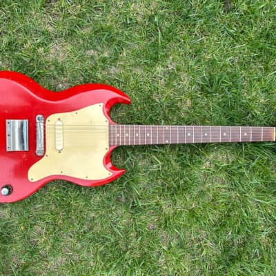 Gibson SG Melody Maker 1960’s Cardinal  Red image 2