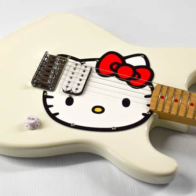 Squier Hello Kitty Stratocaster - White image 4