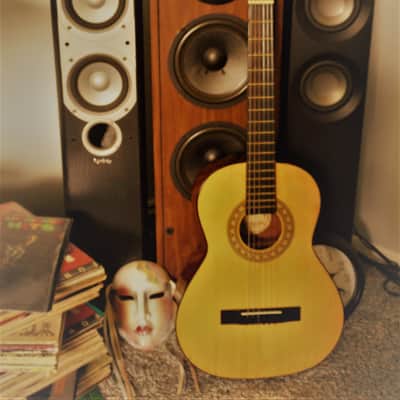 HONDO Model H 10 N-N Classical Guitar 1981 image 1