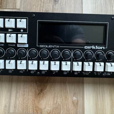 Sequentix Cirklon V2 Sequencer + Eurorack Breakout Box + Bus cable image 4