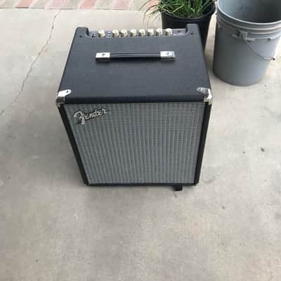 Fender Rumble 100 V3 100-Watt 1x12" Bass Combo Amp image 2