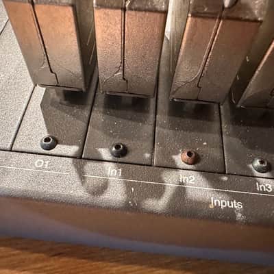 DK Audio Msd600m with 4 input. 1 out and utility modulers and cables - Grey image 7