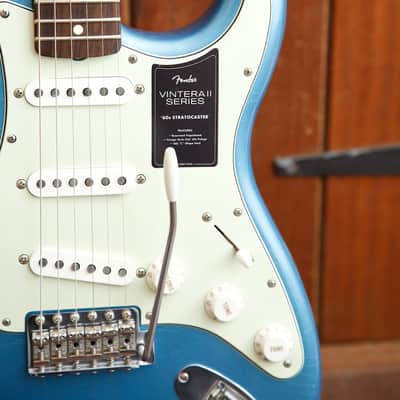 Fender Limited Edition Road Worn '60s Stratocaster Lake Placid Blue Electric Guitar image 5