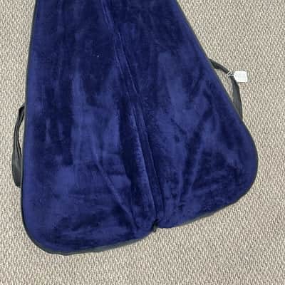 Gibson USA Logo Padded Soft Case Gig Bag Black Exterior / Dark Blue Interior image 4