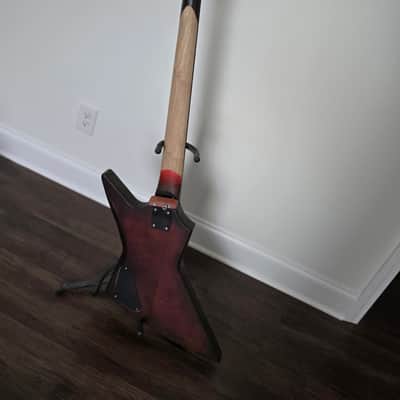 6-String Explorer Bass Oxbloodburst image 10