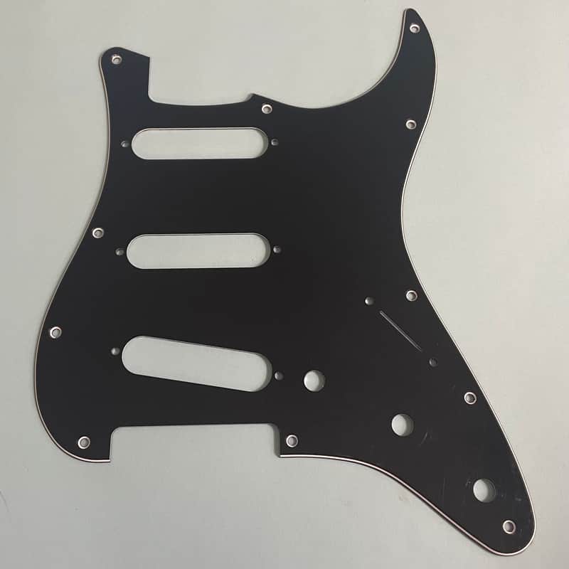 Fender Black 3 Ply 11 Hole B/W/B Pickguard! P231 image 1