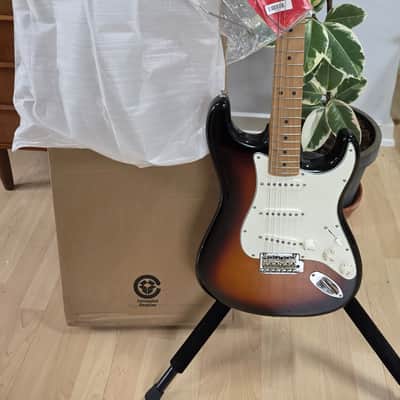 Fender Player Stratocaster Custom Shop Fat 50s BRAND NEW! FSR Limited Special Edition 3 Tone Sunburst Roasted Maple Neck American USA Custom Shop Pickups SSS Strat image 10