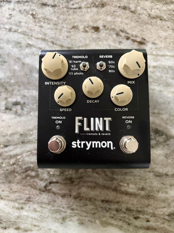 Strymon Flint Reverb and Tremolo V2 2022 - Present - Black