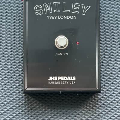 JHS Legends Series Smiley 1969 London Fuzz | Reverb