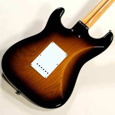 Fender 70th Anniversary American Vintage II 1954 Stratocaster 2-Color Sunburst [V700929] (06/11) image 6