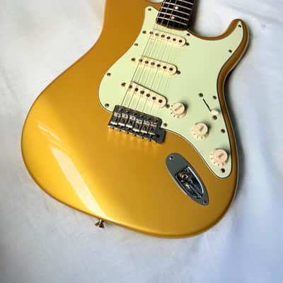 Fender Classic Player ’60s Stratocaster – Limited Edition Aztec Gold (1 of 250 Worldwide) image 1