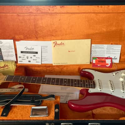 Fender American Vintage '65 Stratocaster Dakota Red (First Run / Flash Coat) – Outstanding Resonance & Tone image 4