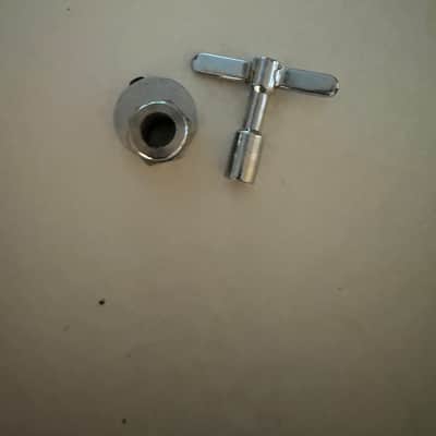 Vintage Camco Drum Key Holder with Key image 4