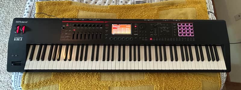 Roland FANTOM-08 88-Key Workstation Keyboard 2022 - Present - Black image 1