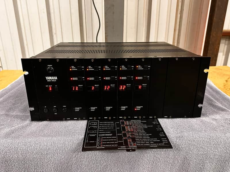 YAMAHA  TX816 価格相談してください Yamaha TX816 8-Module FM Synthesizer 1984 | Reverb