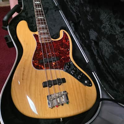 2006 American Vintage Reissue '75 J-Bass Natural w/case image 22