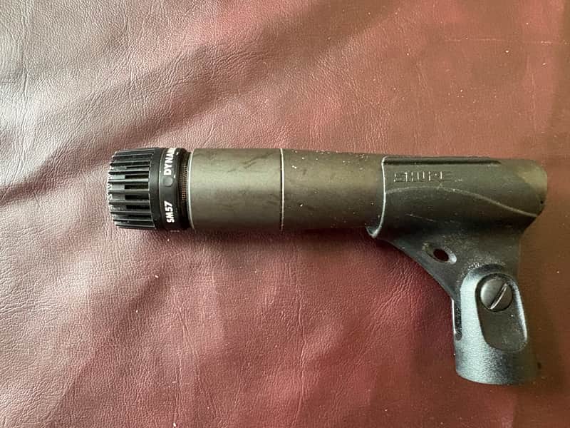 Shure SM57 Cardioid Dynamic Microphone