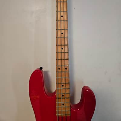 Charvel B1 1985 - Red image 3