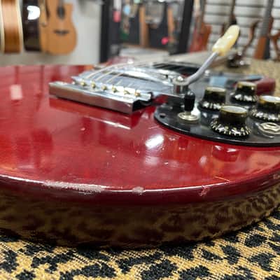 Gibson Melody Maker D With Vibrola 1966 - Cherry image 5