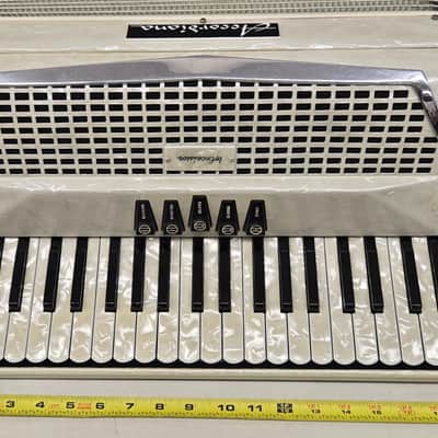 Excelsior Accordiana Ivory 508 Piano Slimline Accordion LMM 41/120 Ready to Play image 3