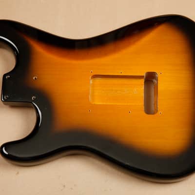 Squier Classic Vibe 50s Stratocaster BODY 2012 Sunburst image 4