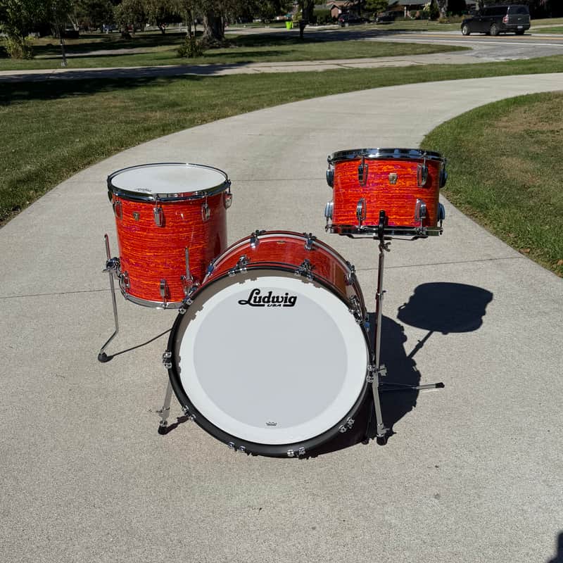 Ludwig Classic Maple Fab Outfit 9x13 / 16x16 / 14x22" Drum Set