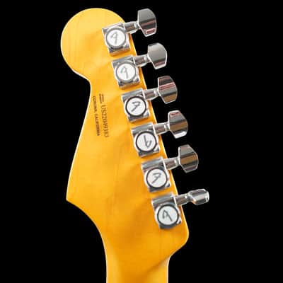 Fender American Ultra Stratocaster HSS, Cobra Blue image 6
