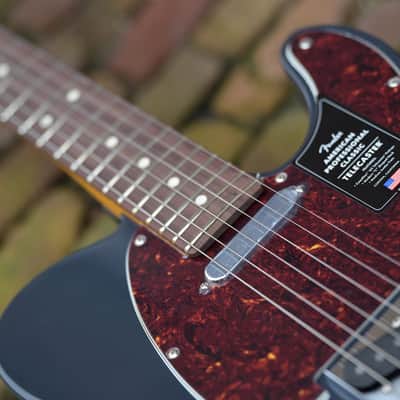Fender American Professional Classic Telecaster - Faded Black image 9
