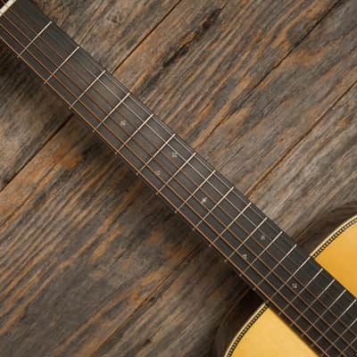 Used Martin Custom Shop 00-28 w/OHSC image 6
