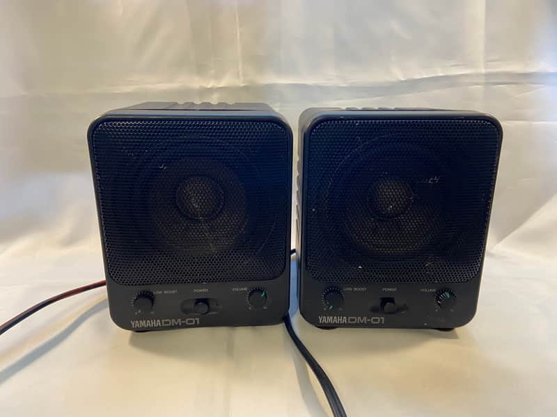 Yamaha  DM-01 Black image 1
