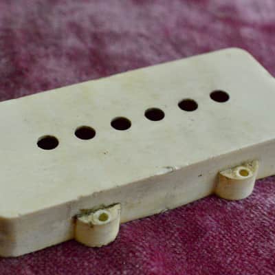 Vintage 1959 Fender PRE-CBS Jazzmaster Pickup Covers 1958 1960 Cover Set image 7