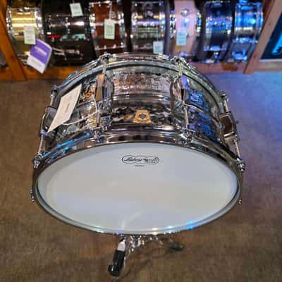 Ludwig Supraphonic Hammered LM402KT 6.5 x 14-inch Snare Drum - Chrome image 2