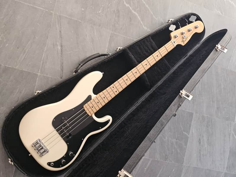 Fender Precision