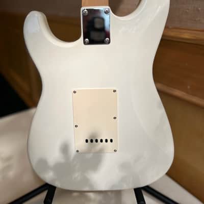 Deering 600-S Stratocaster Style 1990-1992 Cream image 5