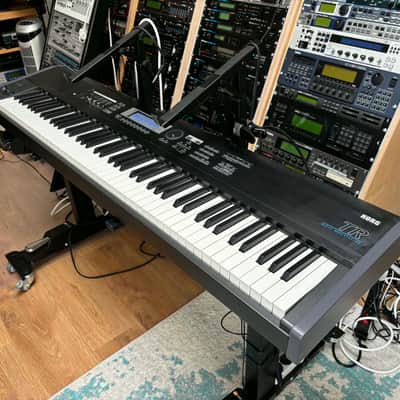 Korg TR88 88-Key Music Workstation Keyboard | Reverb