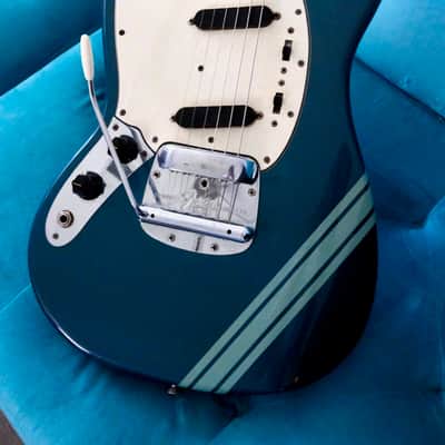 Fender Mustang 1969 - Left Handed Competition Burgundy image 14