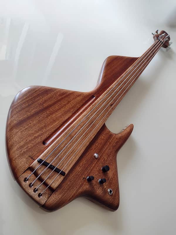 GVGD 34" FRETLESS BASS 4 STRINGS 07-21 MAHOGANY ASH NATURAL image 1